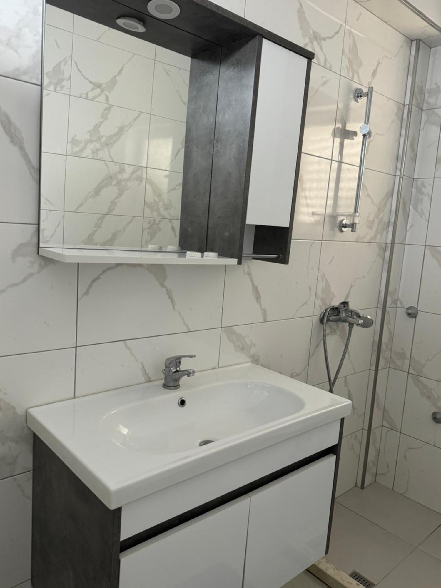 Holiday Apartments Durres Ngoại thất bức ảnh
